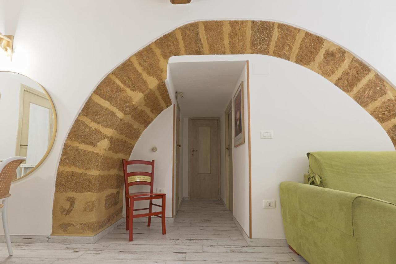 La Sedia Rossa Historical Centre Apartman Agrigento Kültér fotó